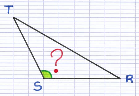 Triangle TSR obtusangle dont on cherche à tracer les hauteurs.