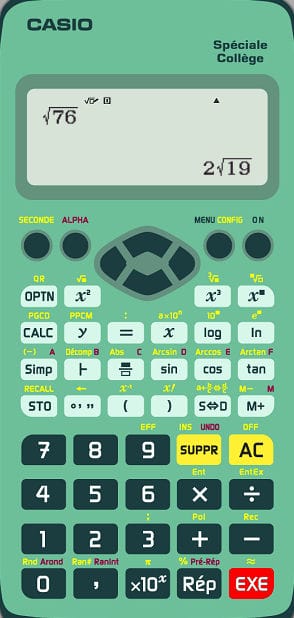 Calculatrice Casio fx-92+ avec la touche pour simplifier une racine carrée mise en évidence.