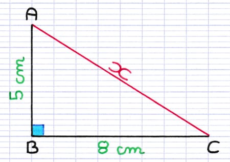 Triangle rectangle ABC rectangle en B dont on cherche à calculer la longueur de l’hypoténuse.