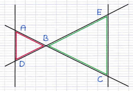 Deux triangles ABD et EBC en situation de Thalès papillon.