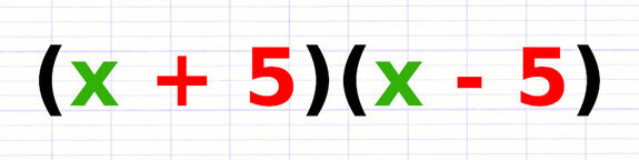Technique pour reconnaître que (x + 5)(x - 5) est une identité remarquable de la forme (a + b)(a - b).