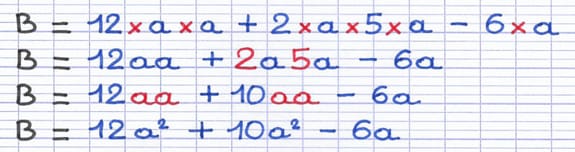 Expression littérale simplifiée en multipliant les nombres et en transformant les multiplications de lettres identiques en exposant.
